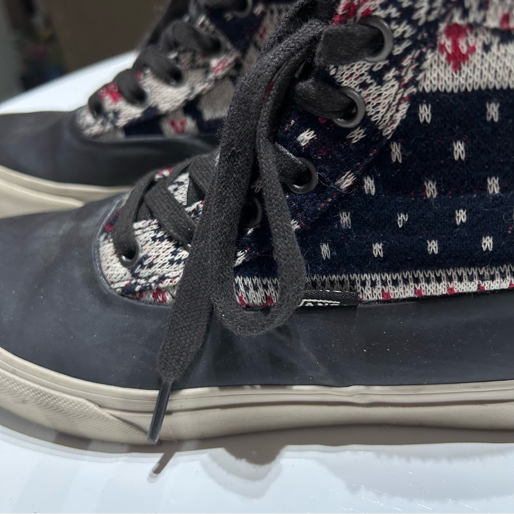 *rare* VANS Nordic Fair Isle Sweater Zip-up Sk8 Hi size 6 - Picture 3 of 8